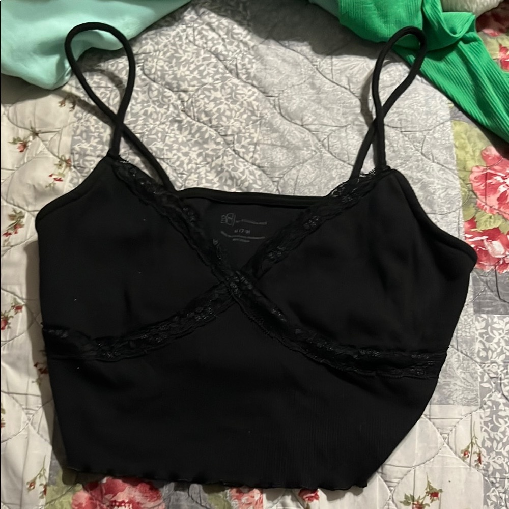 no boundaries cropped tank top